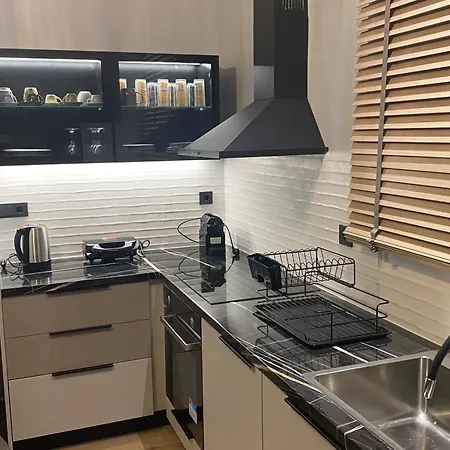 Kostas Lux Appartement *