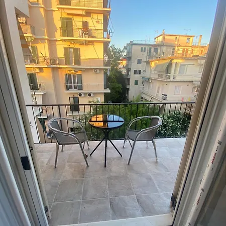 Kostas Lux Apartment *