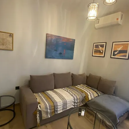 Apartment Kostas Lux