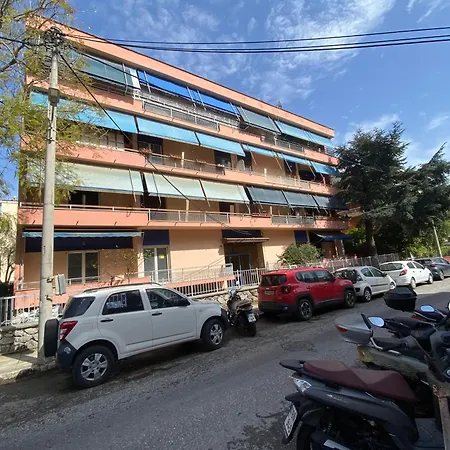 Kostas Lux Apartment